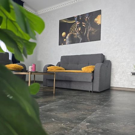 Casa Anastasia Villa Oradea Bagian luar foto